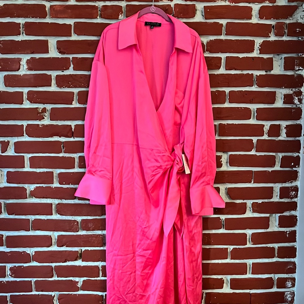 Hot pink Eloquii wrap dress *NWT*